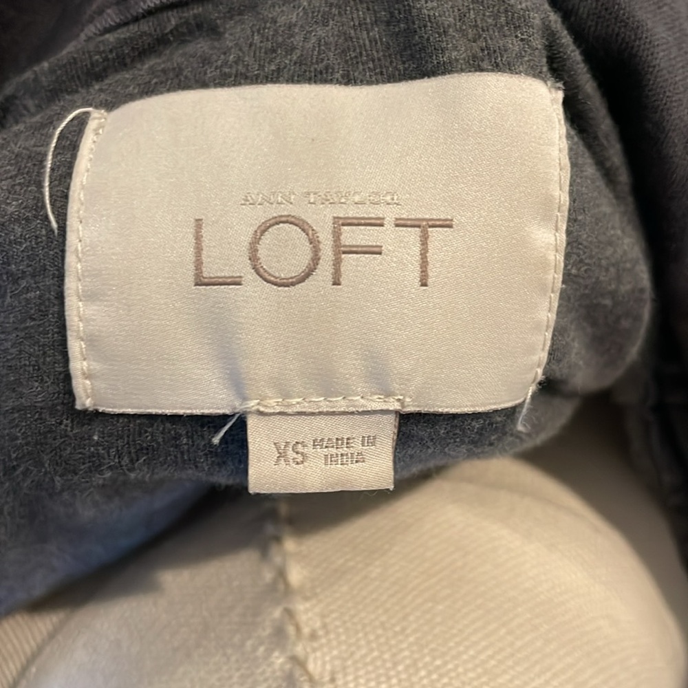 LOFT Grey Hooded Utility Jacket - Size XS - Picture 10 of 11